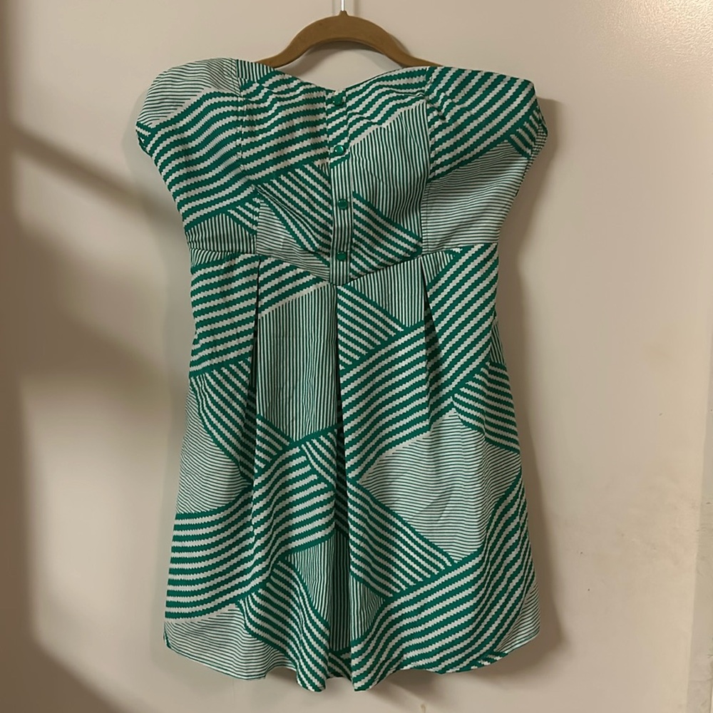 Adorable strapless dress - Picture 1 of 6